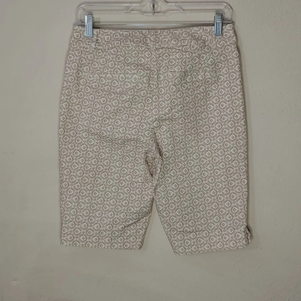 White House Black Market Women's Size 4 Bermuda Shorts